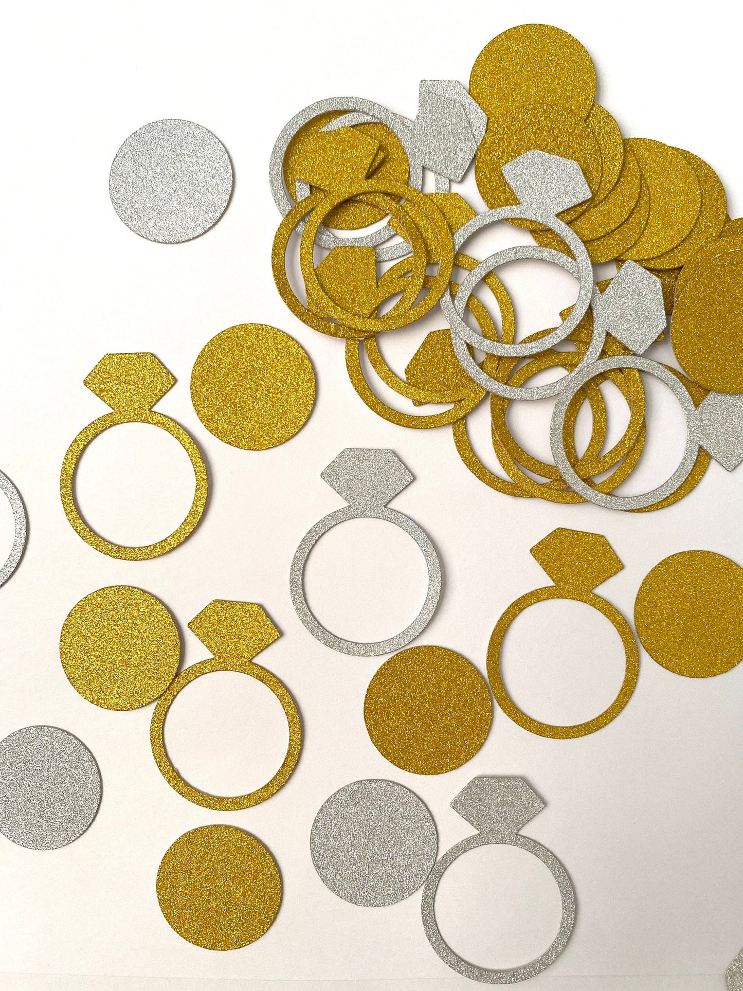 Bachelorette Wedding Ring, Circle Confetti Bachelorette Party